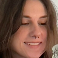 0hlivvy Nua