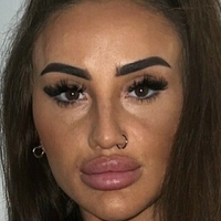 Abbie Turner Nua