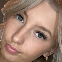 abbiewhitex Nua