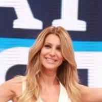 Adriana Volpe Nua