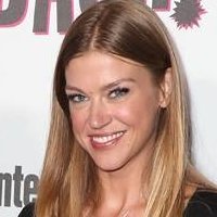Adrianne Palicki Nua