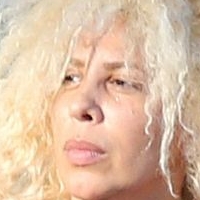 Afida Turner Nua