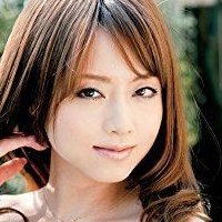 Akiho Yoshizawa Nua