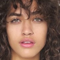Alanna Arrington Nua