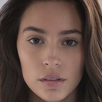Alexxis Lemire Nua