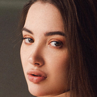 Alina Gorohova Nua