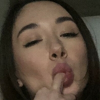 Alise Foxy Nua