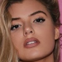 Alissa Violet Nua