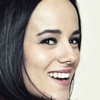 Alizée Lyonnet Nua