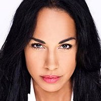 Amanda Brugel Nua