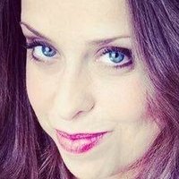 Amanda Durbin Nua
