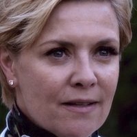 Amanda Tapping Nua
