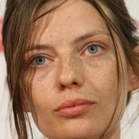 Amelie Daure Nua