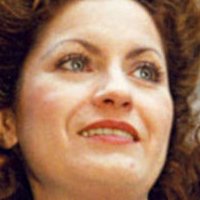 Andréa Ferréol Nua