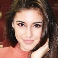 Andrea Helfrich Nua