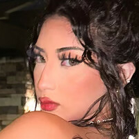 Andrea Victoria Nua