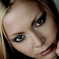 Anna Kazuki Nua