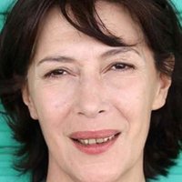 Anne Alvaro Nua