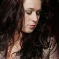 Anthea Eaton Nua