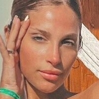 Antonella Mantovano Nua