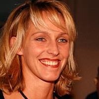 Anya Hoffmann Nua