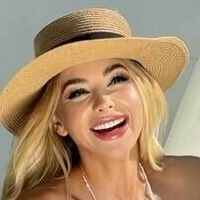 anya_ukraine Nua