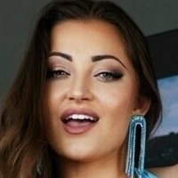 ashhollywood Nua