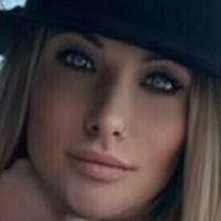 Ashleyblakee Nua