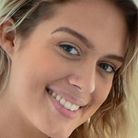 Athena Palomino Nua