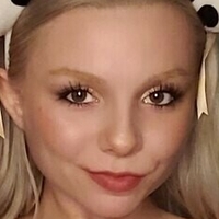 Averi Roselyn Nua