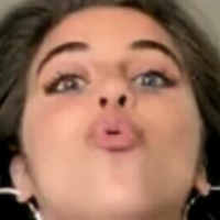 babyariel Nua