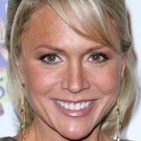 Barbara Alyn Woods Nua