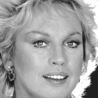 Barbara Valentin Nua