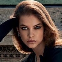 Barbra Palvin Nua