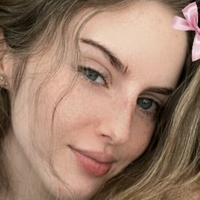 Beatriz Fernandes Nua