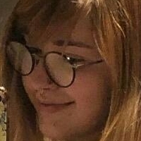 Beatriz Milhomens Nua