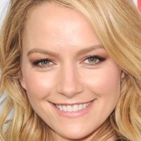 Becki Newton Nua