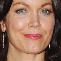 Bellamy Young Nua