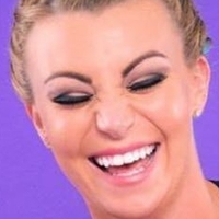 Billi Mucklow Nua