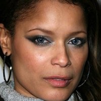 Blu Cantrell Nua