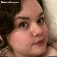 boober_ella_free Nua