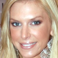 Brooke Banner Nua