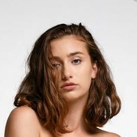 Camelia Arama Nua