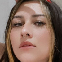 Camila Prado Nua