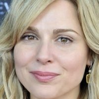Cara Buono Nua