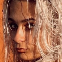 Carla Freda Nua