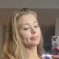 CarmenBlondie Nua