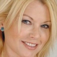 Carolyn Monroe Nua