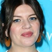 Casey Wilson Nua