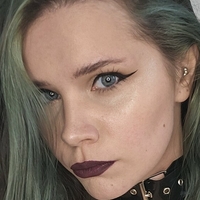 Cassie.Batty Nua